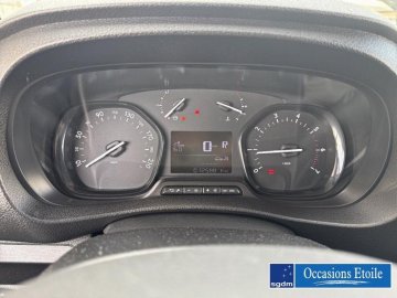 PEUGEOT Expert Fg M 2.0 BlueHDi 145ch S&S EAT8