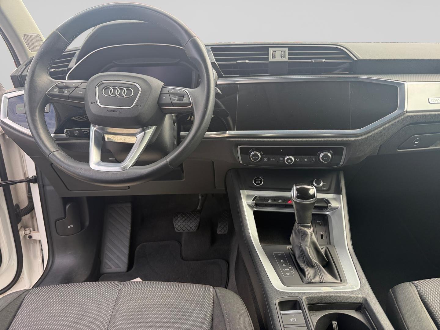 AUDI Q3 35 TDI 150ch S line S tronic 7