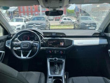 AUDI Q3 35 TFSI 150ch Design S tronic 7