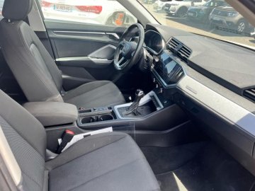 AUDI Q3 35 TFSI 150ch Design S tronic 7