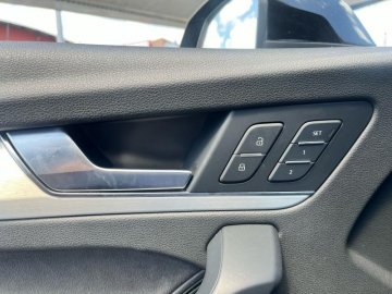 AUDI Q5 Sportback 50 TFSI e 299ch S line quattro S tronic 7