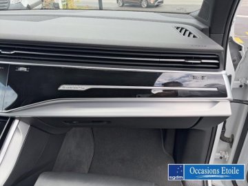 AUDI Q7 55 TFSI e 380ch S line quattro Tiptronic 5 places