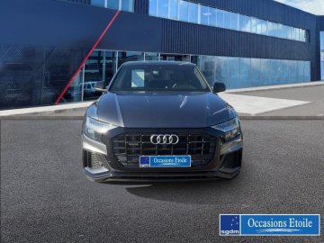 AUDI Q8 55 TFSI e 381ch S line quattro tiptronic 8