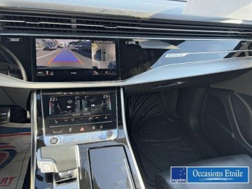 AUDI Q8 55 TFSI e 381ch S line quattro tiptronic 8