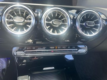 MERCEDES-BENZ CLA Shooting Brake 220 d 190ch AMG Line 8G-DCT