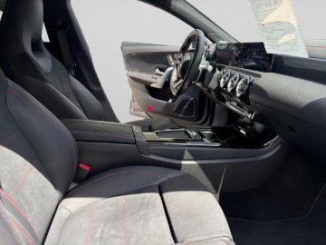 MERCEDES-BENZ CLA 250 e Hybrid EQ 218ch AMG Line 8G-DCT