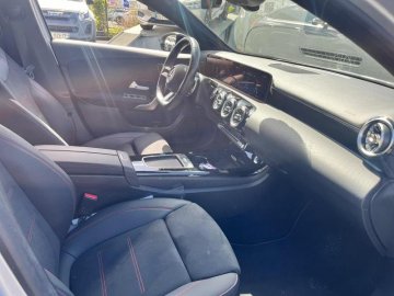 MERCEDES-BENZ Classe A 200 d 150ch AMG Line 8G-DCT