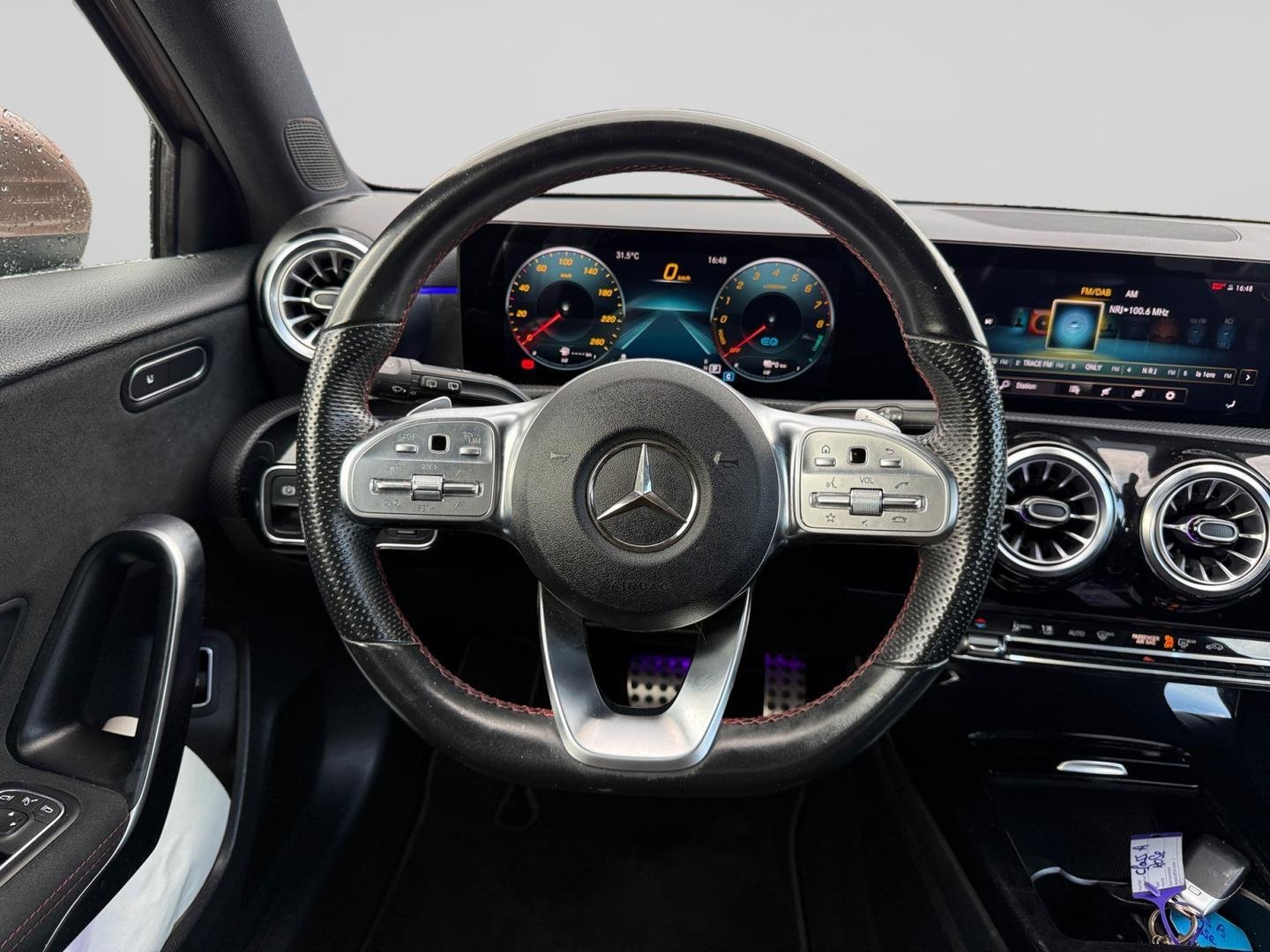 MERCEDES-BENZ Classe A 250 e 160+102ch AMG Line 8G-DCT 8cv