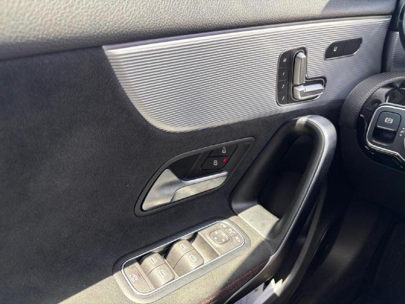 MERCEDES-BENZ Classe A 35 AMG 306ch 4Matic 7G-DCT Speedshift AMG