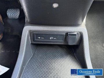 MERCEDES-BENZ Classe T 180 d Progressive BVA7