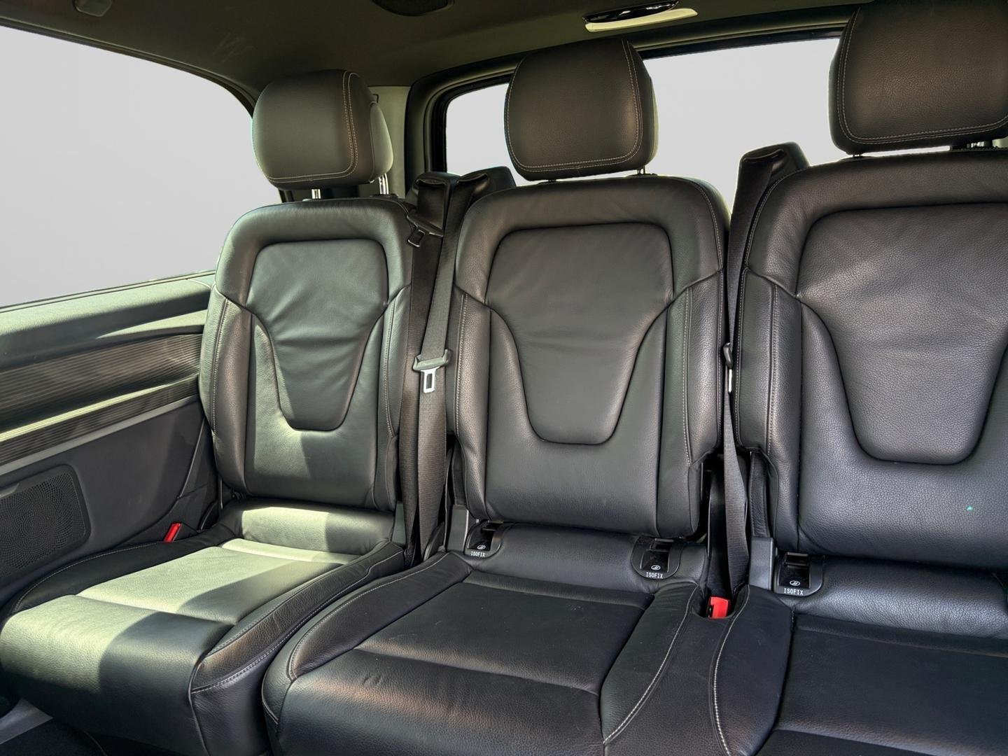 MERCEDES-BENZ EQV 300 204ch Long Avantgarde