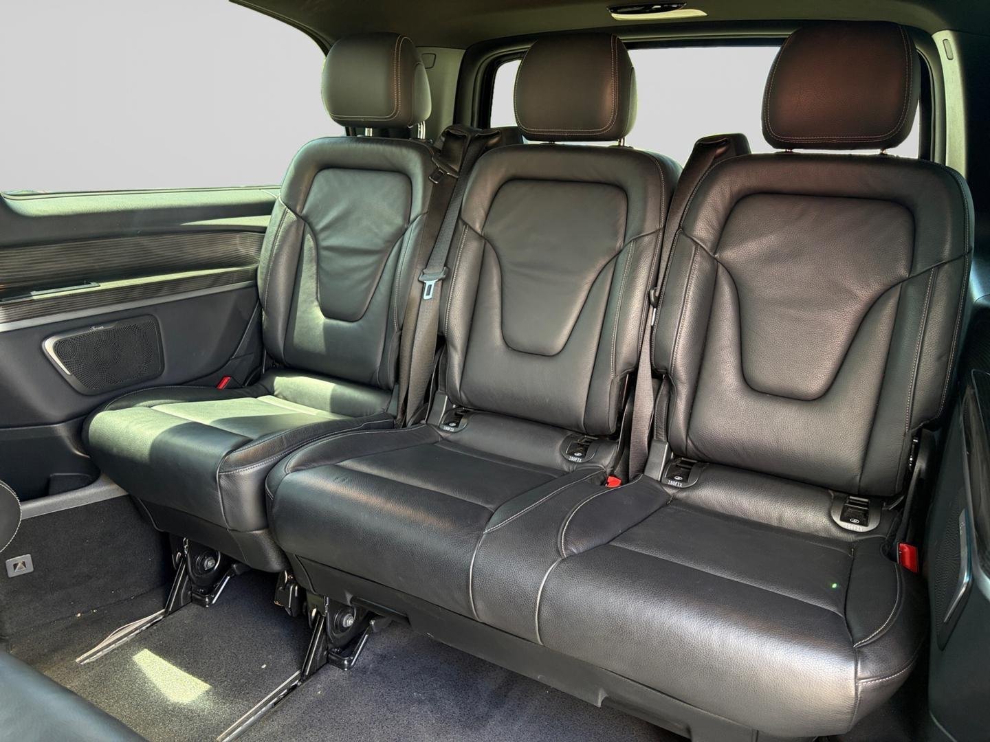 MERCEDES-BENZ EQV 300 204ch Long Avantgarde
