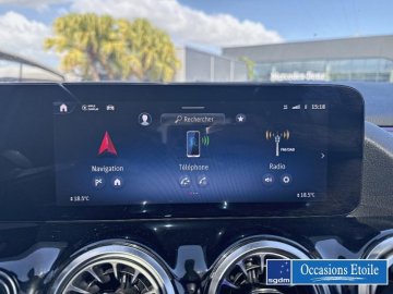 MERCEDES-BENZ GLA 200 163ch AMG Line 7G-DCT