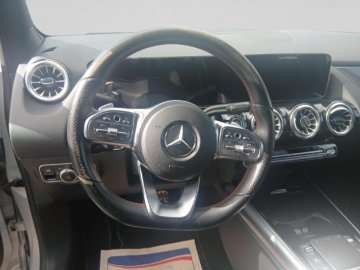 MERCEDES-BENZ GLA 200 d 150ch AMG Line 8G-DCT