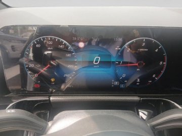 MERCEDES-BENZ GLA 200 d 150ch AMG Line 8G-DCT