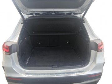 MERCEDES-BENZ GLA 200 d 150ch AMG Line 8G-DCT