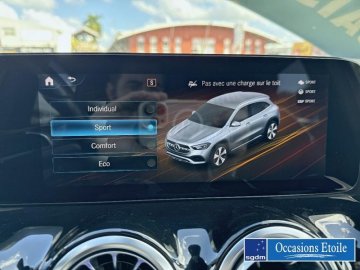 MERCEDES-BENZ GLA 200 d 150ch AMG Line 8G-DCT