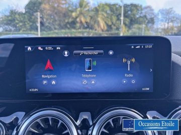 MERCEDES-BENZ GLA 200 d 150ch AMG Line 8G-DCT