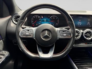 MERCEDES-BENZ GLA 200 d 150ch AMG Line 8G-DCT