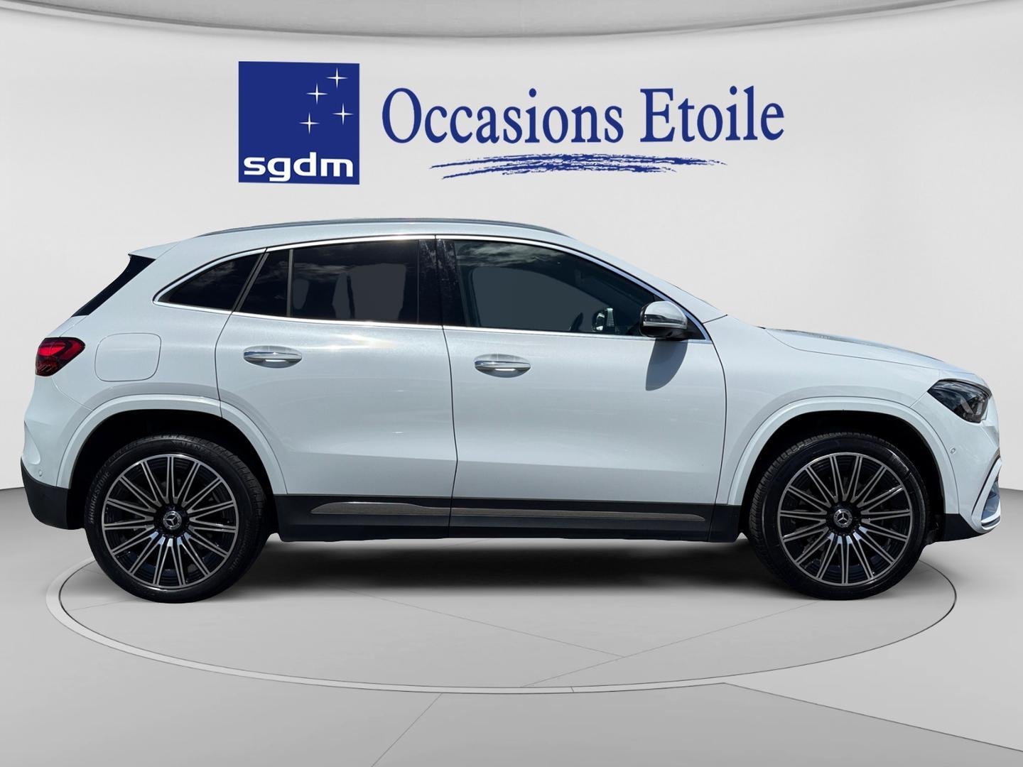 MERCEDES-BENZ GLA 250 e hybride rechargeable 218ch AMG Line 8G-DCT