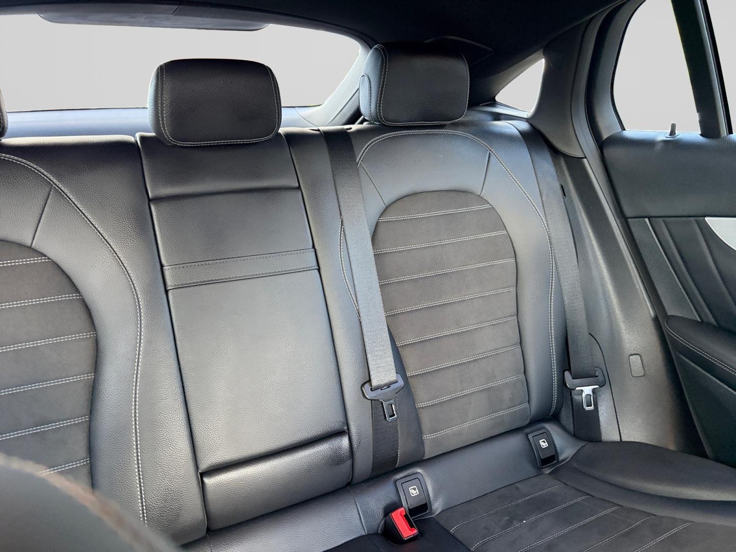 MERCEDES-BENZ GLC Coupé 300 d 245ch AMG Line 4Matic 9G-Tronic