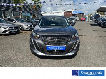 PEUGEOT 2008 1.5 BlueHDi 130ch S&S Allure EAT8 7cv 1.5 BlueHDi 130ch S&S Allure EAT8 7cv