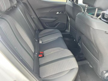 PEUGEOT 2008 e-2008 136ch Allure
