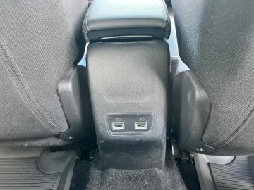 PEUGEOT 2008 e-2008 136ch Allure