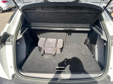 PEUGEOT 2008 e-2008 136ch Allure