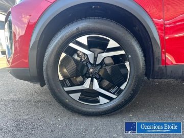 PEUGEOT 2008 e-2008 136ch Style