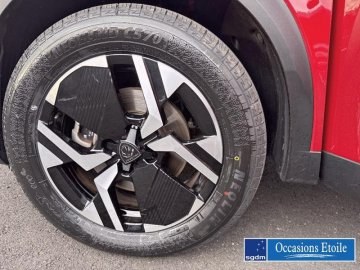 PEUGEOT 2008 e-2008 136ch Style