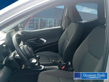TOYOTA Yaris 120 VVT-i Design 5p MY22