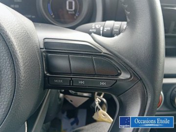 TOYOTA Yaris 120 VVT-i Design 5p MY22