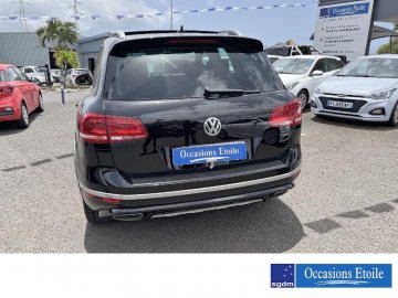 VOLKSWAGEN Touareg 3.0 V6 TDI 262ch BlueMotion Technology R-Line 4Motion Tiptronic 3.0 V6 TDI 262ch BlueMotion Technology R-Line 4Motion Tiptronic