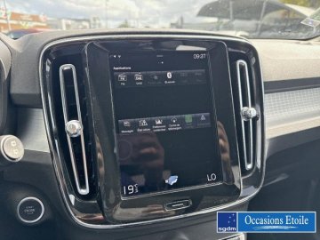 VOLVO XC40 T2 129ch Momentum Geartronic 8