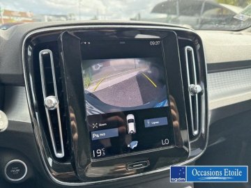 VOLVO XC40 T2 129ch Momentum Geartronic 8