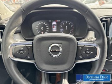 VOLVO XC40 T2 129ch Momentum Geartronic 8